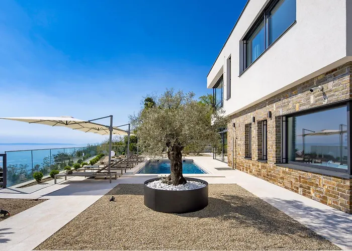Vila Mistral Opatija, Five Star Exclusive Retreat, Gated Community Opatija