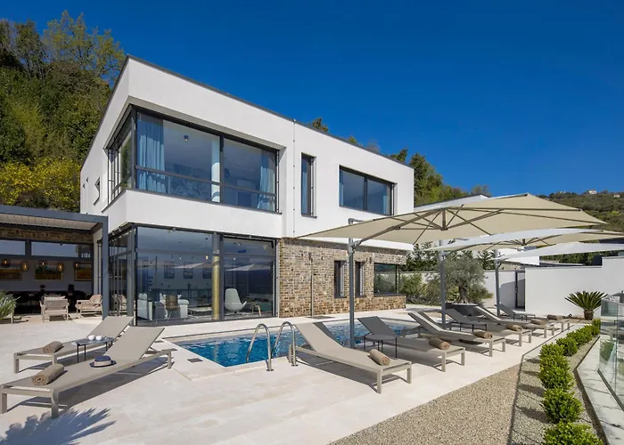 Vila Mistral Opatija, Five Star Exclusive Retreat, Gated Community